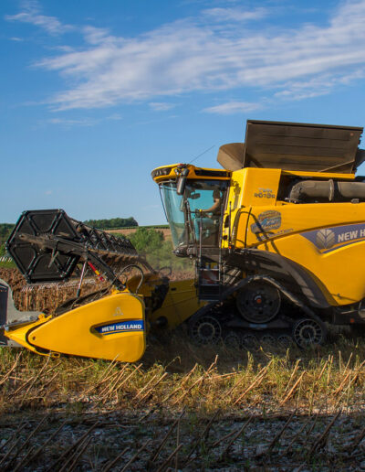 Moisson de qualité en Charente - artael-travauxagricoles.fr